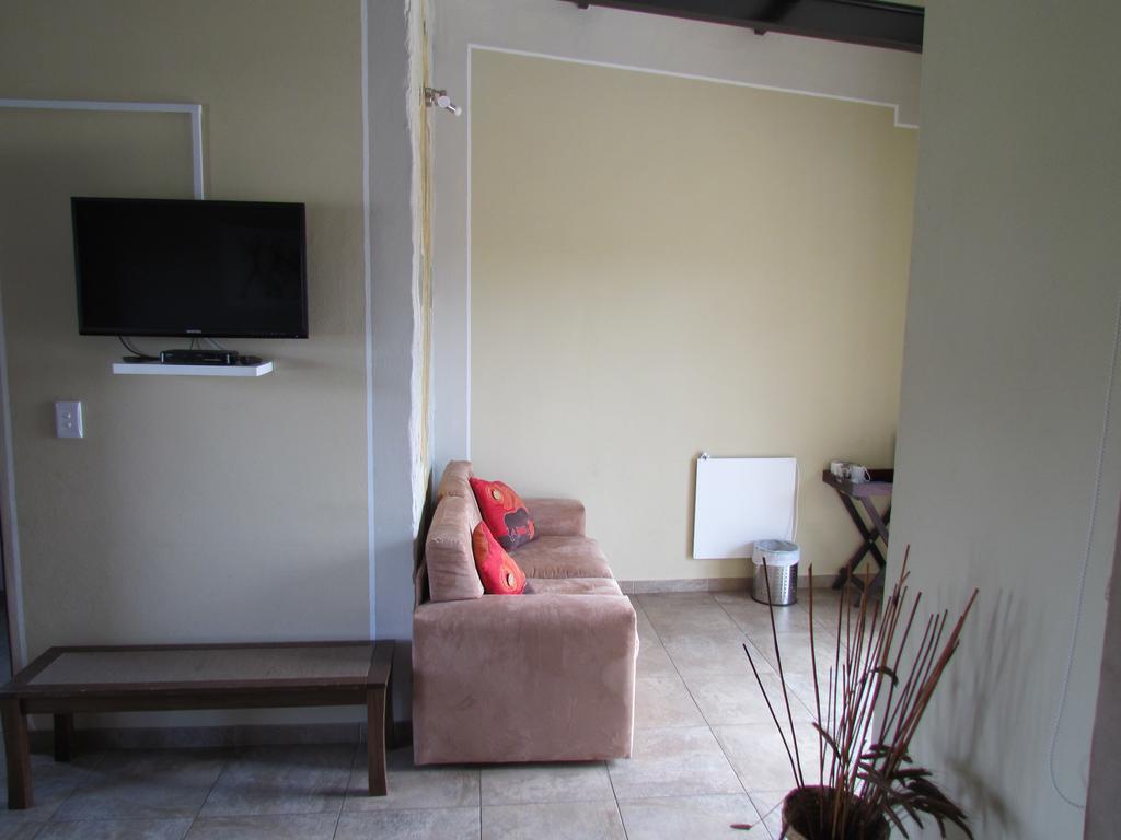 Capetown 4U Guesthouse Bloubergstrand Exterior foto