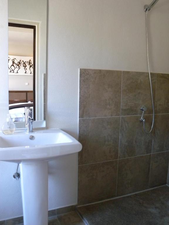 Capetown 4U Guesthouse Bloubergstrand Exterior foto